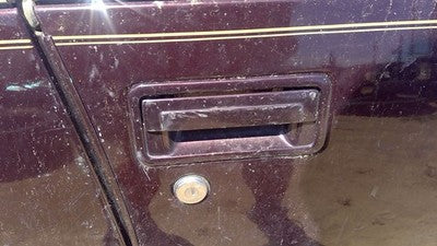 93 Cadillac Fleetwood Passenger Right Front Outside Door Handle Oem Lever Maroon