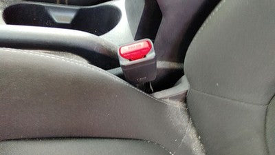 2010-2013 Kia Soul Driver Left Front Seat Belt Buckle Receiver Oem Black Wk