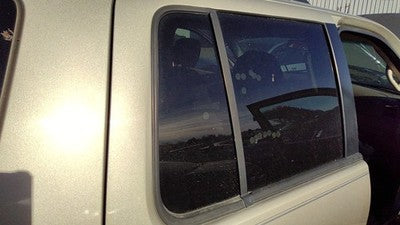 02-10 Ford Explorer Passenger Right Rear Vent Window Back Door Glass With Frame