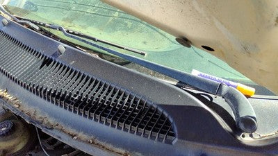 2003-2007 Dodge Caravan Driver Left Windshield Wiper Arm Oem Blade Lever