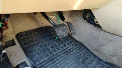 2006 Land Rover Lr3 Gas And Brake Pedal Assembly Oem