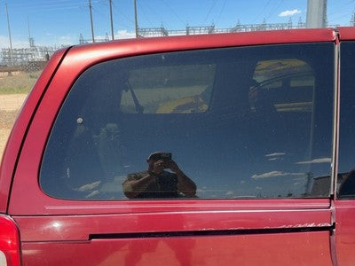 1997-2005 Chevy Venture Passenger Right Rear Quarter Glass Back Side Window Oem