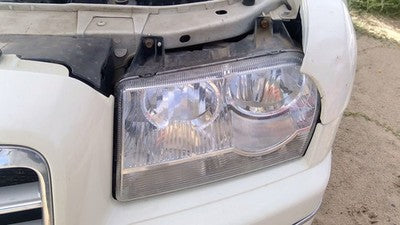 2008-2010 Chrysler 300 Driver Left Head Light Oem Front Lamp With Bracket