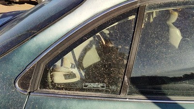 1992-1999 Olds 88 Passenger Right Rear Vent Window Back Door Glass With Frame
