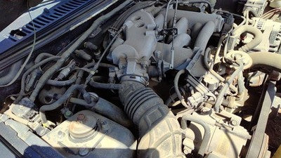 1999-2004 Ford Mustang Passenger Right Cylinder Head Assembly Oem 3.8L 3.8L