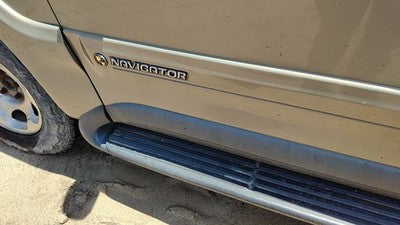 98 Lincoln Navigator Driver Left Front Moulding From Door Oem Trim Strip Gold Bi