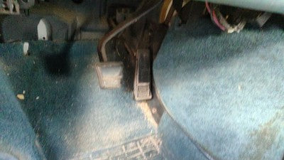 1993 Gmc Safari Gas And Brake Pedal Assembly Automatic Transmission