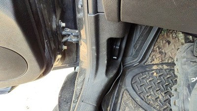 2007 Chevy Hhr Driver Left Lower Kick Trim Panel Oem Black 19B