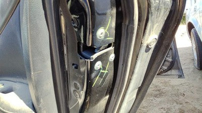 13-19 Nissan Sentra Passenger Right Rear Door Latch With Rods/Cables Oem Back