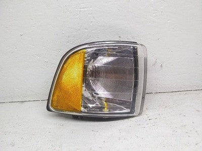 99-01 Dodge Ram 1500 Passenger Right Front Turn Signal Light Lamp Fender Mounted