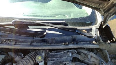 2013-2019 Nissan Sentra Driver Left Windshield Wiper Arm Oem Blade Lever
