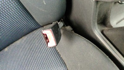 2004-2005 Mazda 3 Passenger Right Front Seat Belt Buckle Receiver Oem Bp5 Black
