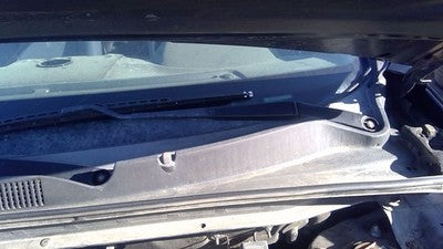2011-2015 Kia Sorento Driver Left Windshield Wiper Arm Oem Blade Lever