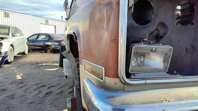 1981-1988 Chevy K30 Passenger Right Front Fender Oem 15634642