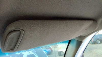 2000-2003 Chevy Suburban Passenger Right Sun Visor Oem 922 Light Gray 15750537