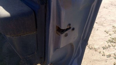 1991 Chevy Caprice Passenger Right Front Door Latch With Rods/Cables Assembly