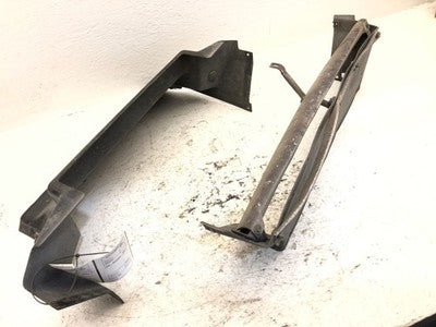 1986 Chevy Corvette C4 5.7L Radiator Front Duct Assembly Ram Air Inlet Shield