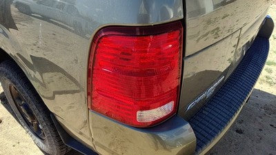 2002-2005 Ford Explorer Driver Left Tail Light Oem Brake Lamp Rear 1L2z13405aa