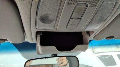 2014-2019 Kia Soul Center Overhead Console Oem Dome Light Map Lamp Cubby