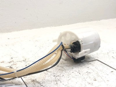 99-04 F250 Super Duty Complete Fuel Pump With Sending Unit Oem 6.8L V10 At 4X4