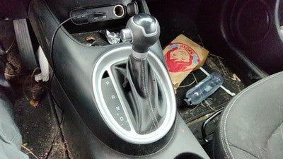17-19 Kia Soul Floor Shifter Lever Assembly Shift Unit Automatic Transmission