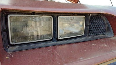 1985-1987 Pontiac Sunbird Passenger Right Headlight Trim Bezel Oem Surround Door