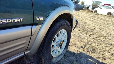 2000-2002 Honda Passport Passenger Right Front Wheel Flare Moulding Oem Fender