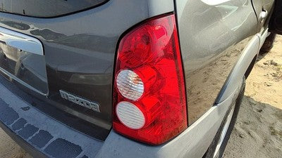 2005-2006 Mazda Tribute Passenger Right Tail Light Oem Brake Lamp Rear