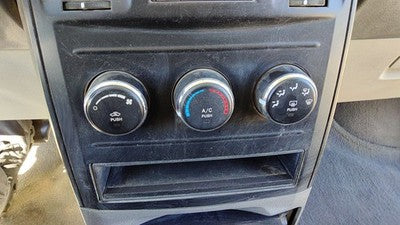 08-09 Dodge Grand Caravan Temperature Control Module In Dash Heater Ac Head Unit