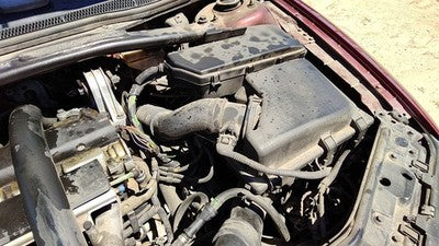 2001-07 Volvo V70 Xc Complete Air Intake Filter Box Housing With Tube 2.4L Turbo