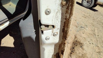 2003-2006 Sprinter Van 3500 Passenger Right Front Door Latch With Rods/Cables