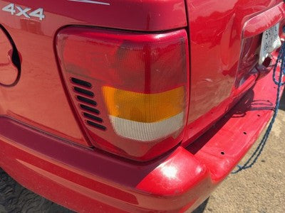 1999-2003 Jeep Grand Cherokee Driver Left Tail Light Brake Lamp Oem Rear