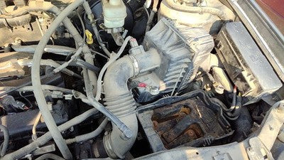 2005 Mazda Tribute Complete Air Intake Filter Box Housing With Tube Oem 2.3L