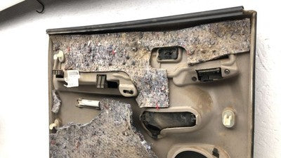 01 02 Sierra 2500 Hd Passenger Right Rear Door Panel With Switches Graphite 12D