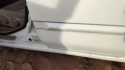 00-03 Sentra Driver Left Rear Moulding From Door Back Trim Strip White Qm1