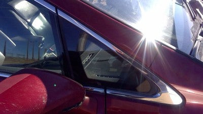 2010-2012 Lexus Hs250h Passenger Right Front Side Corner Window Oem Vent Pillar