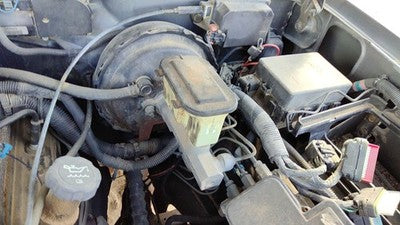 1997-1999 Chevy Suburban Power Brake Booster With Master Cylinder Pair Set Oem