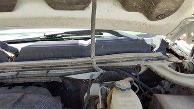 2007-2014 Chevy Silverado 2500 Driver Left Windshield Wiper Arm Oem Blade Lever