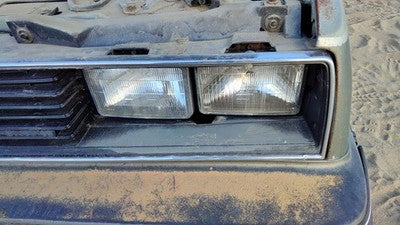 1985-1986 Pontiac 6000 Driver Left Head Light Oem Front Lamp Pair Set 16500660