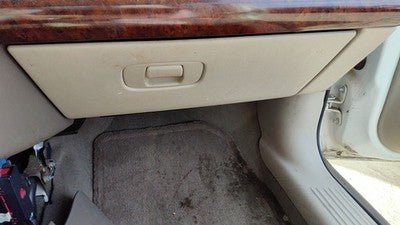 04-08 New Style Malibu Glove Box Assembly Door With Latch 3.5L 2.2L Neutral 52E