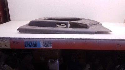 2001-2007 Chevy Silverado 1500 Passenger Right Front Inside Door Trim Panel Gray