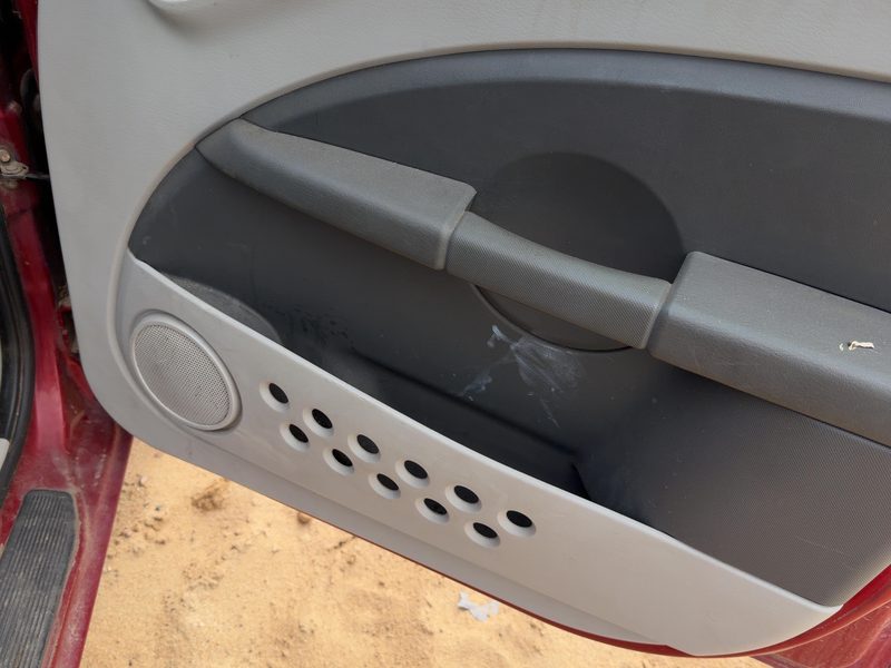 2006-2010 Pt Cruiser Front Door Trim Panel RH