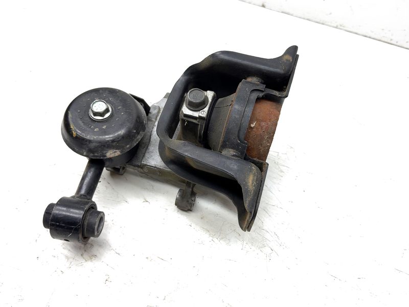 2010 Nissan Versa Engine Frame Mount