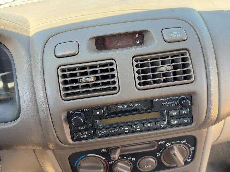 1998-2002 Toyota Corolla (also See FX 87-88) Dash Panel