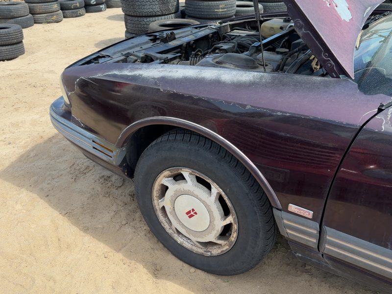 1992-1998 Oldsmobile Eighty-eight (80 & Up) Fender LH
