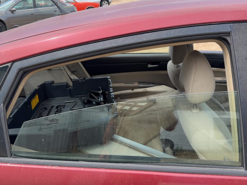 2004-2009 Toyota Prius Rear Door Glass/Window RH