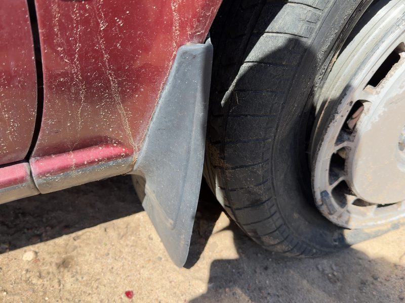 1987 Nissan Maxima Fender Moulding RH