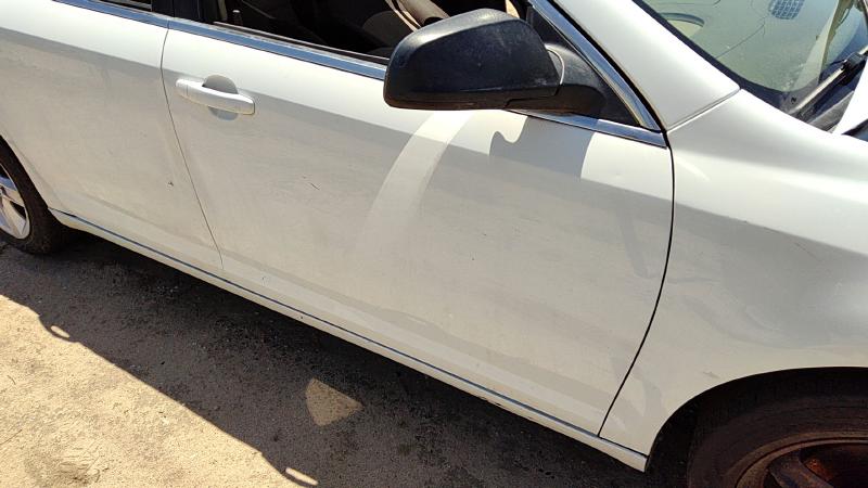 2007-2012 Malibu Front Door RH