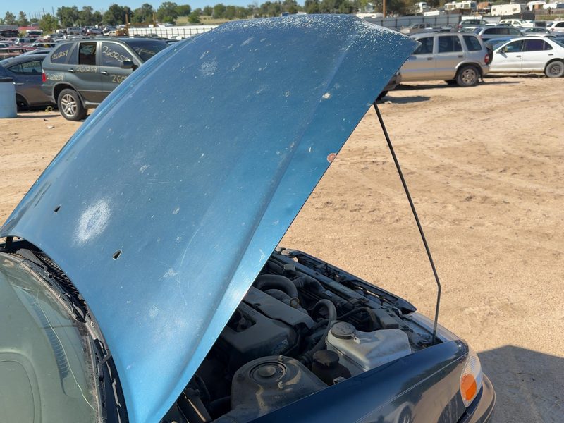1998-2002 Toyota Corolla (also See FX 87-88) Hood
