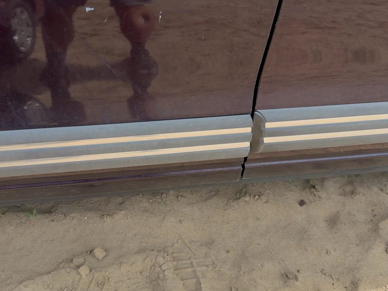 1994 Oldsmobile Eighty-eight (80 & Up) Front Door Moulding LH